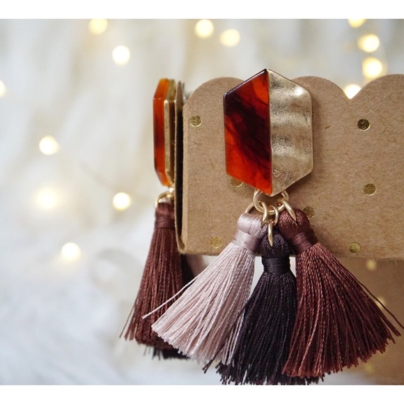 Gold Plated Acrylic Stud Tassel Earring Brown Pink - Picture 8 of 8